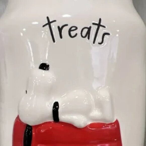 RAE DUNN PEANUTS SOLID WHITE CANISTER "TREATS" GLOSSY SNOOPY SLEEPING (NEW) - Picture 4 of 5